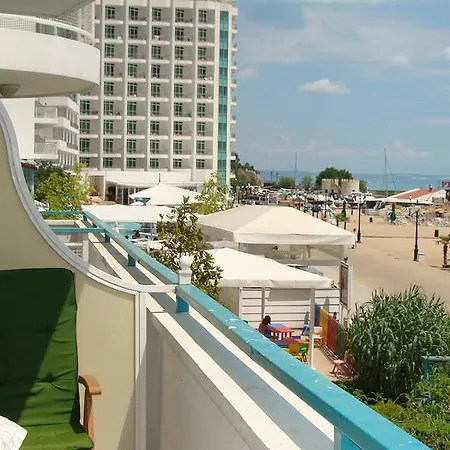 Berlin Golden Złote Piaski