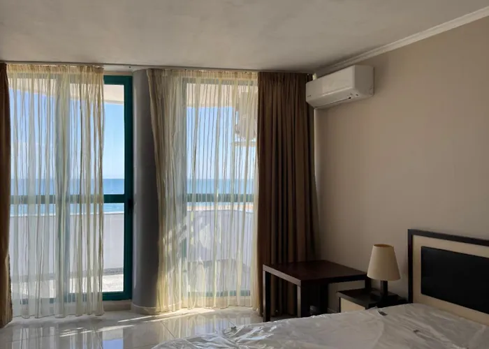 Berlin Golden Apartament