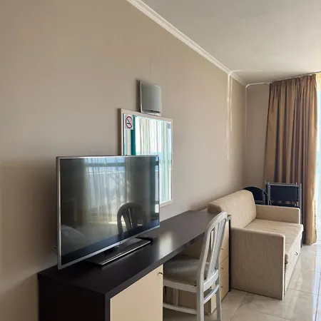 Apartament Berlin Golden Złote Piaski